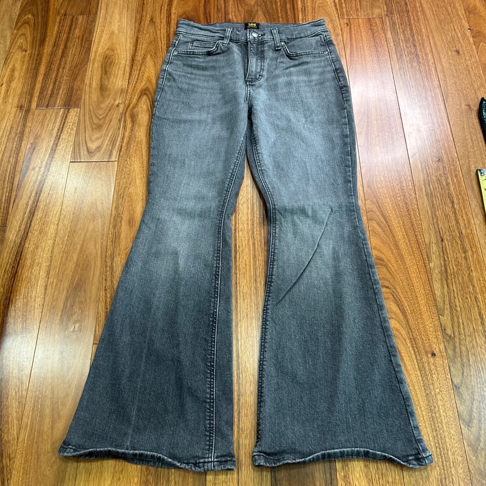 Lee Womens High Rise Flare Jeans Faded gray Bell Bottom Denim Pants Size 28